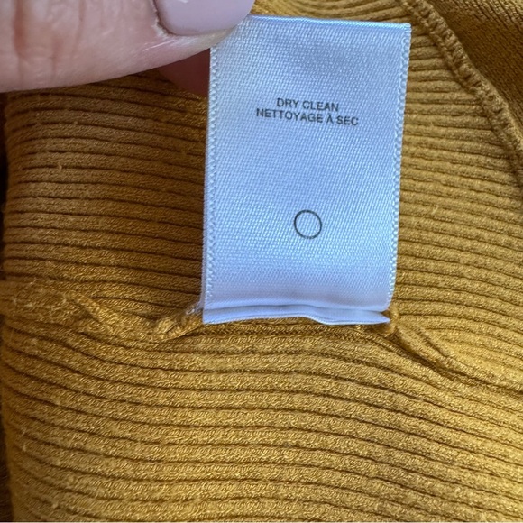 A.L.C Tulum Ribbed Ruffle Hem Mini Dress In Putty Yellow Short Sleeve L - Picture 10 of 10